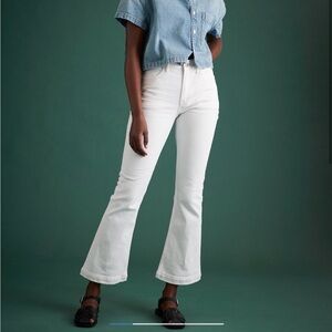 American Eagle Outfitters White Cropped Jeans